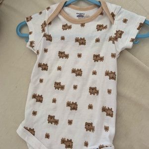 Gerber 4 onesies